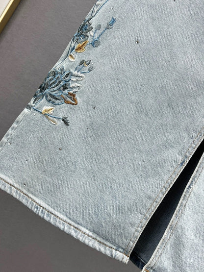 Slit denim skirt for women 2024 new spring and summer new style high waist ethnic style embroidered hot diamond mid-length skirt