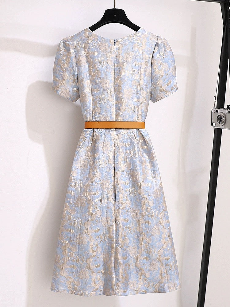 Xiaoxiangfeng dress women's summer 2024 new temperament waist slimming design high-end exquisite light luxury skirt