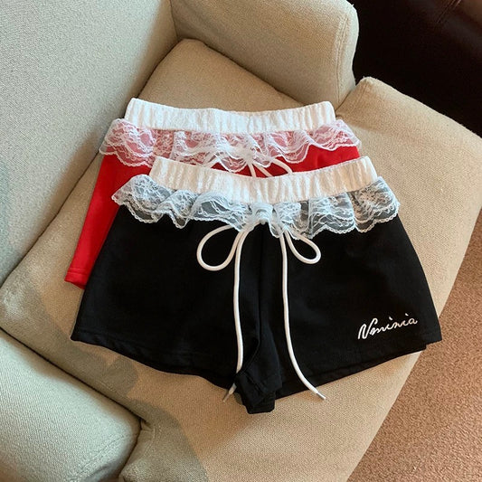 Jade Closet direct store recommendation ~ Medela pure desire style lace splicing embroidery casual wide-leg shorts summer
