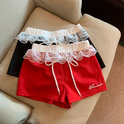 Jade Closet direct store recommendation ~ Medela pure desire style lace splicing embroidery casual wide-leg shorts summer