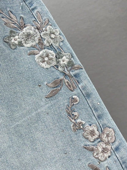 Ethnic style embroidered slit denim skirt for women 2024 new spring and summer high waist slimming mid-length skirt