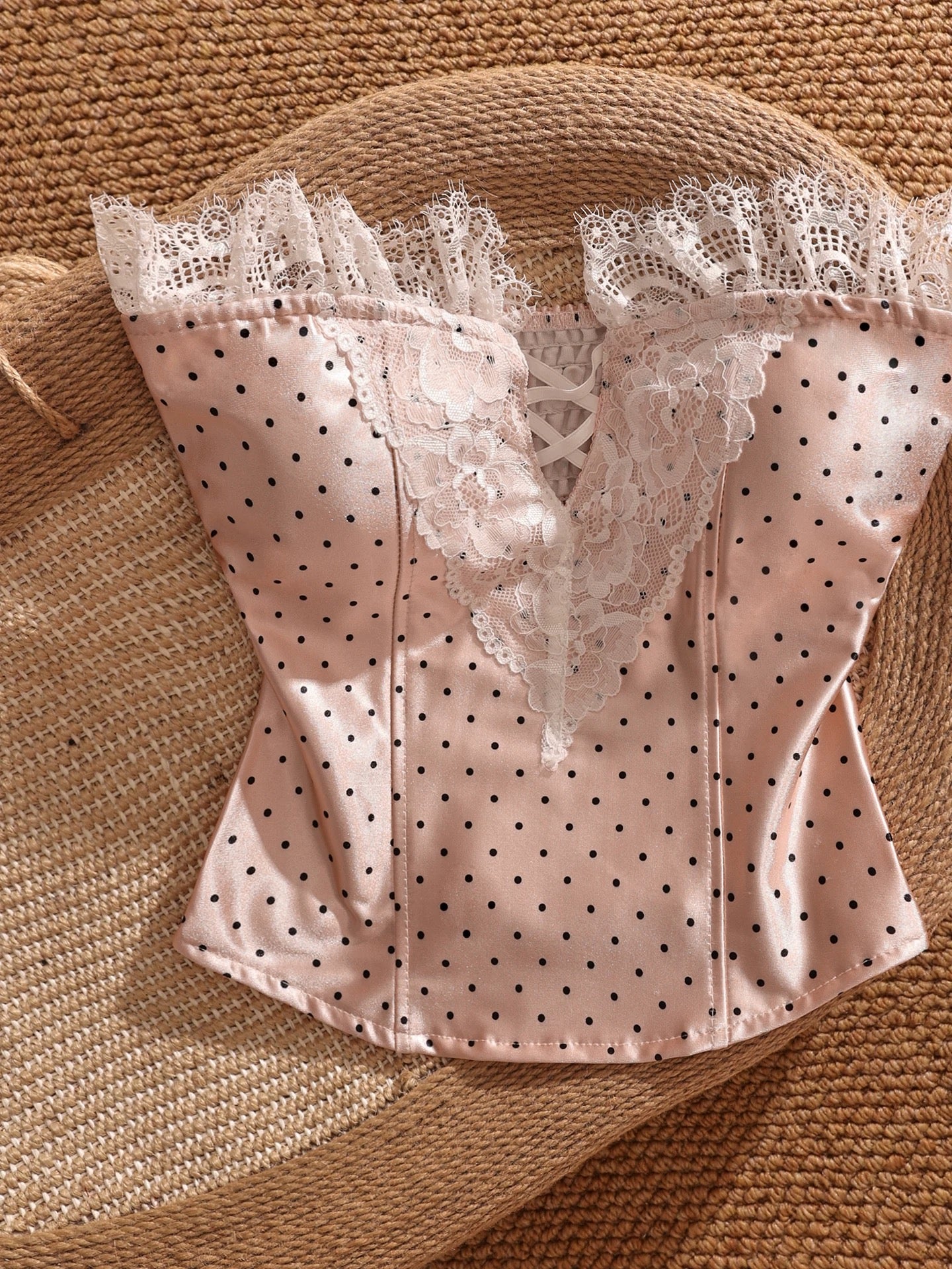 Miu style polka dot sexy lace camisole top, strapless, off-the-shoulder, waist-cinching, padded bra top.