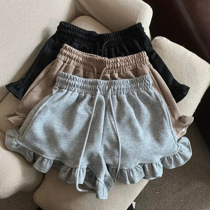 Jade Closet direct store recommendation ~ Medela pure desire style sweet hot girl wooden ear edge elastic waist wide leg shorts