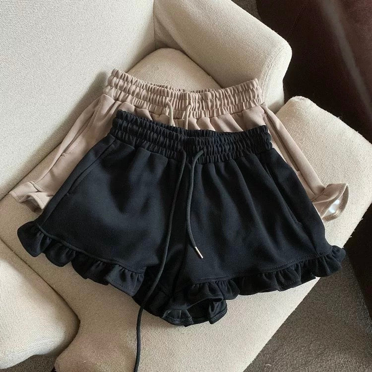 Jade Closet direct store recommendation ~ Medela pure desire style sweet hot girl wooden ear edge elastic waist wide leg shorts