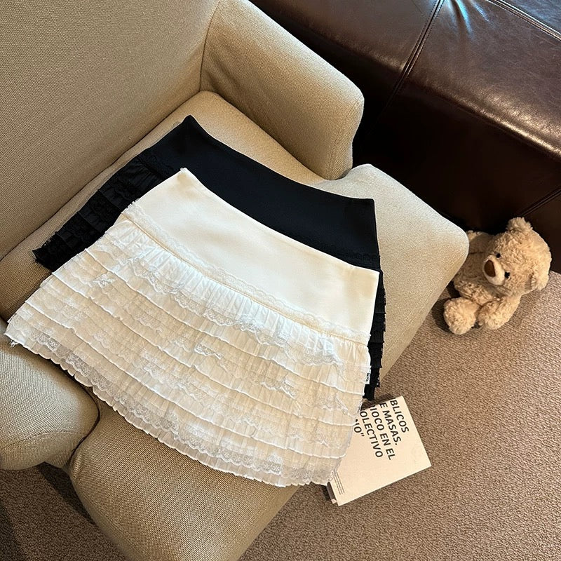 Jade Closet direct store recommendation ~ Pure desire style sweet hot girl layered lace lace anti-exposure short skirt