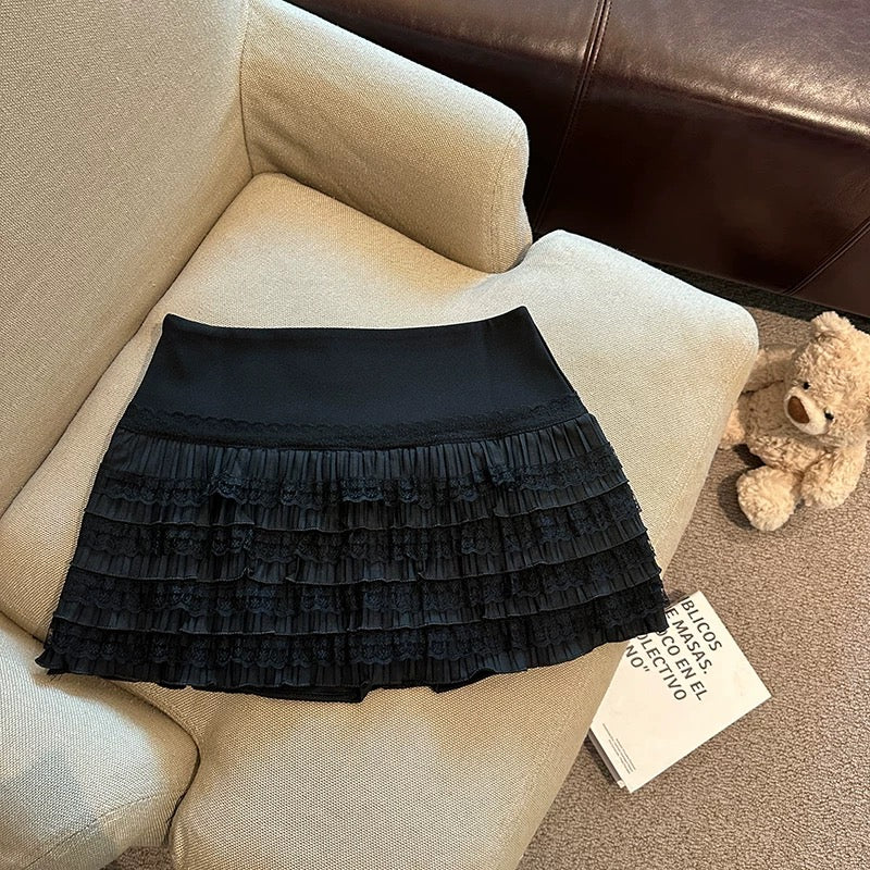 Jade Closet direct store recommendation ~ Pure desire style sweet hot girl layered lace lace anti-exposure short skirt
