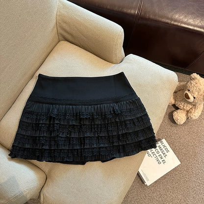 Jade Closet direct store recommendation ~ Pure desire style sweet hot girl layered lace lace anti-exposure short skirt