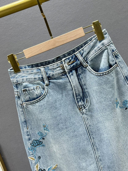 Ethnic style embroidered denim skirt for women 2024 new spring and summer high waist slimming slim slit hip skirt