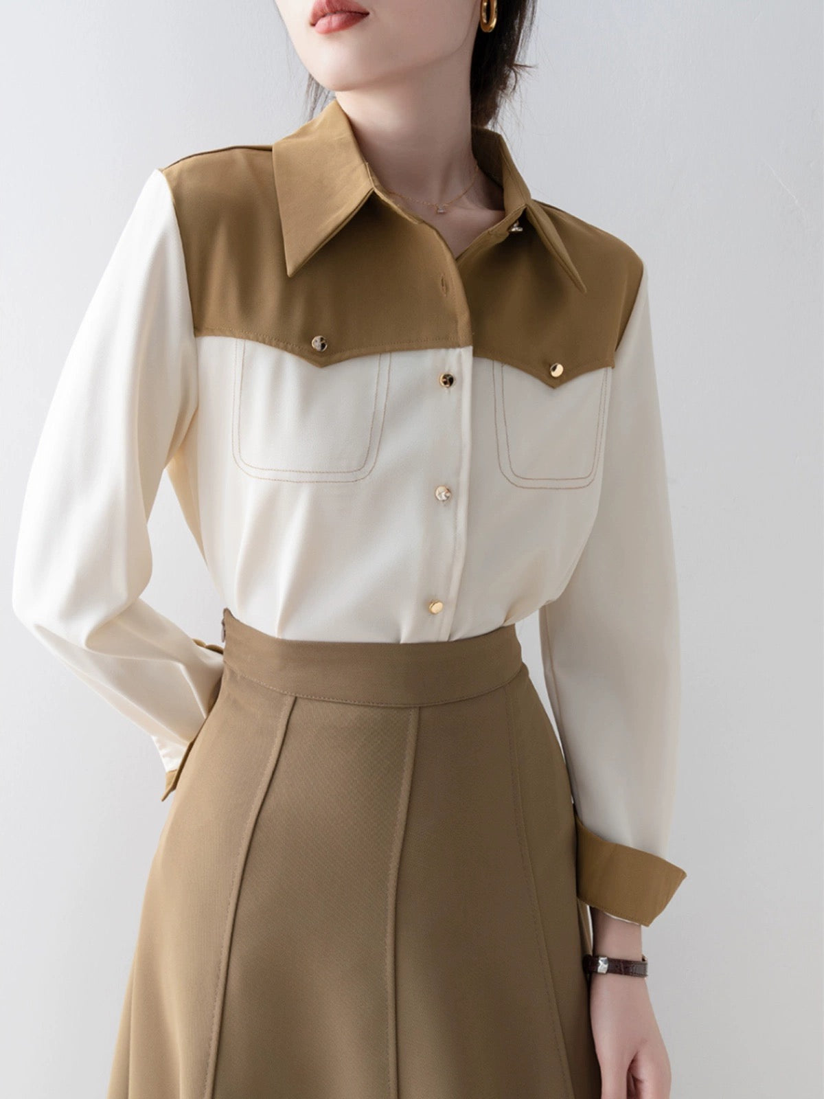 Contrast color stitching POLO collar shirt 2023 new autumn women's French shirt professional wear commuting long-sleeved shirt