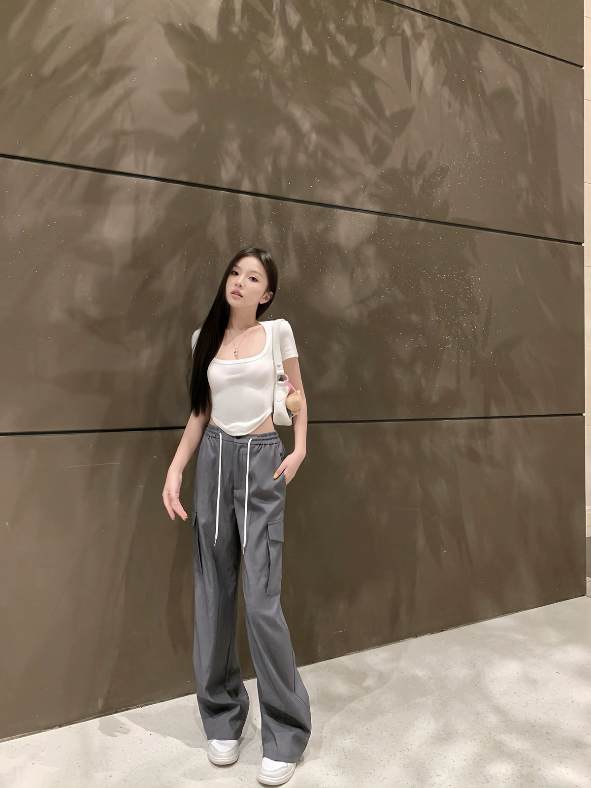 CHICYOU [Lazy Pants] Four-color loose pocket drawstring overalls, comfortable casual pants, versatile suit pants