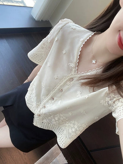 AMR UU◆French sweet heavy flower hollow embroidery V-neck puff sleeve blouse women's short sleeve spring and summer new