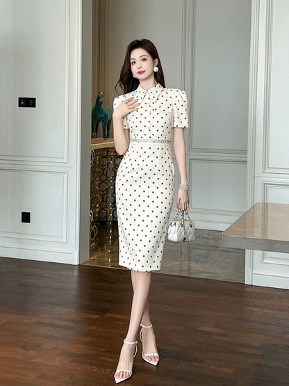 Shenzhen Nanyou High-end Women's Clothing 2024 Summer New Dress A Version Niche Non-Contrasting Dress High-end
