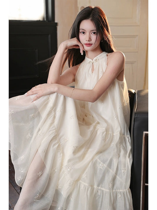 The plums are ripe [Yizhichuna] New Chinese style Chinese style halterneck dress for women Mint Mambo style floral dress green