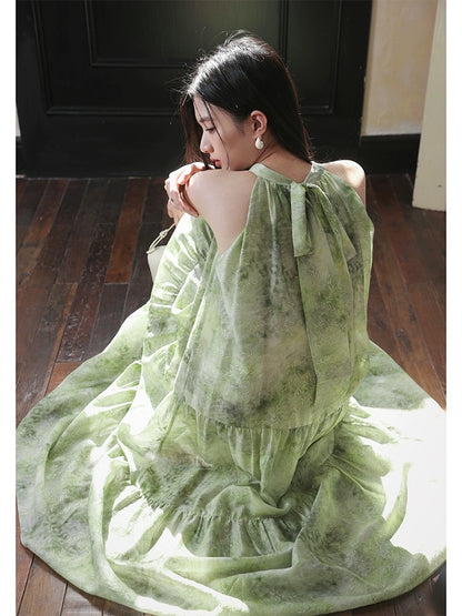The plums are ripe [Yizhichuna] New Chinese style Chinese style halterneck dress for women Mint Mambo style floral dress green