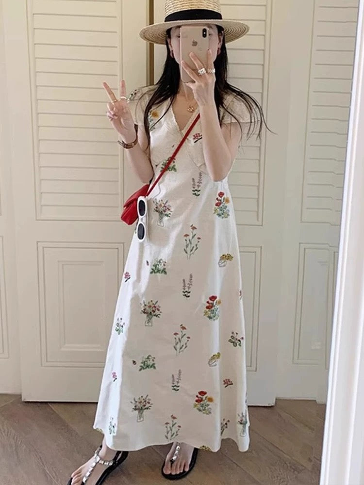 JIUYUEDI Late September French Retro Artistic Short-Sleeved Embroidered Floral Long Dress Women's Waist-Defining V-Neck Dress