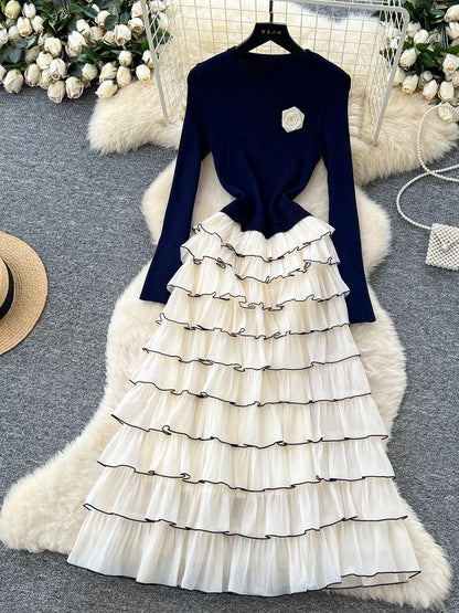 French-style, elegant floral round neck long-sleeved knit patchwork dress with a tiered cake design.