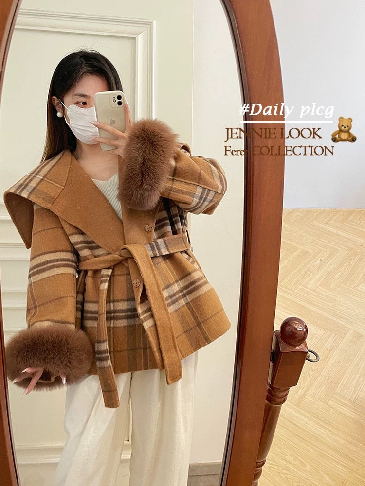 Strolling Champs-Elysées plaid cloak autumn and winter fox fur coat women's wool high-end double-faced cashmere coat K620