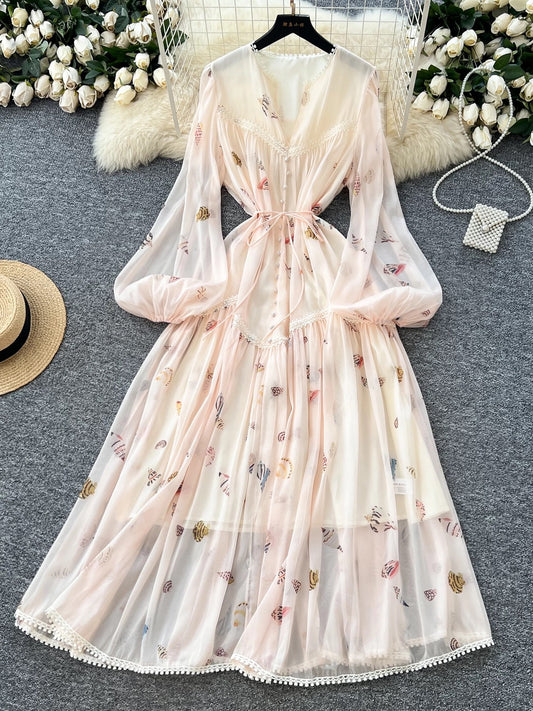 French retro court style dress for women, high-end lace patchwork, belted waist, lantern sleeves, floral print long dress