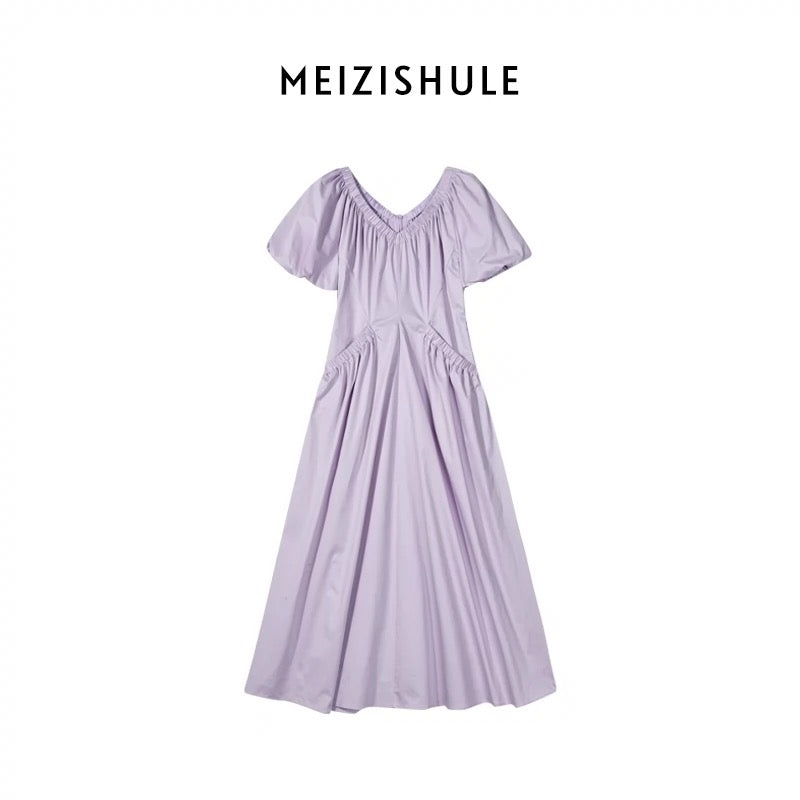 The plums are ripe [Green Apple Paradise] Heart-shaped neckline, puff sleeves, white long skirt, high waist, slimming holiday dress