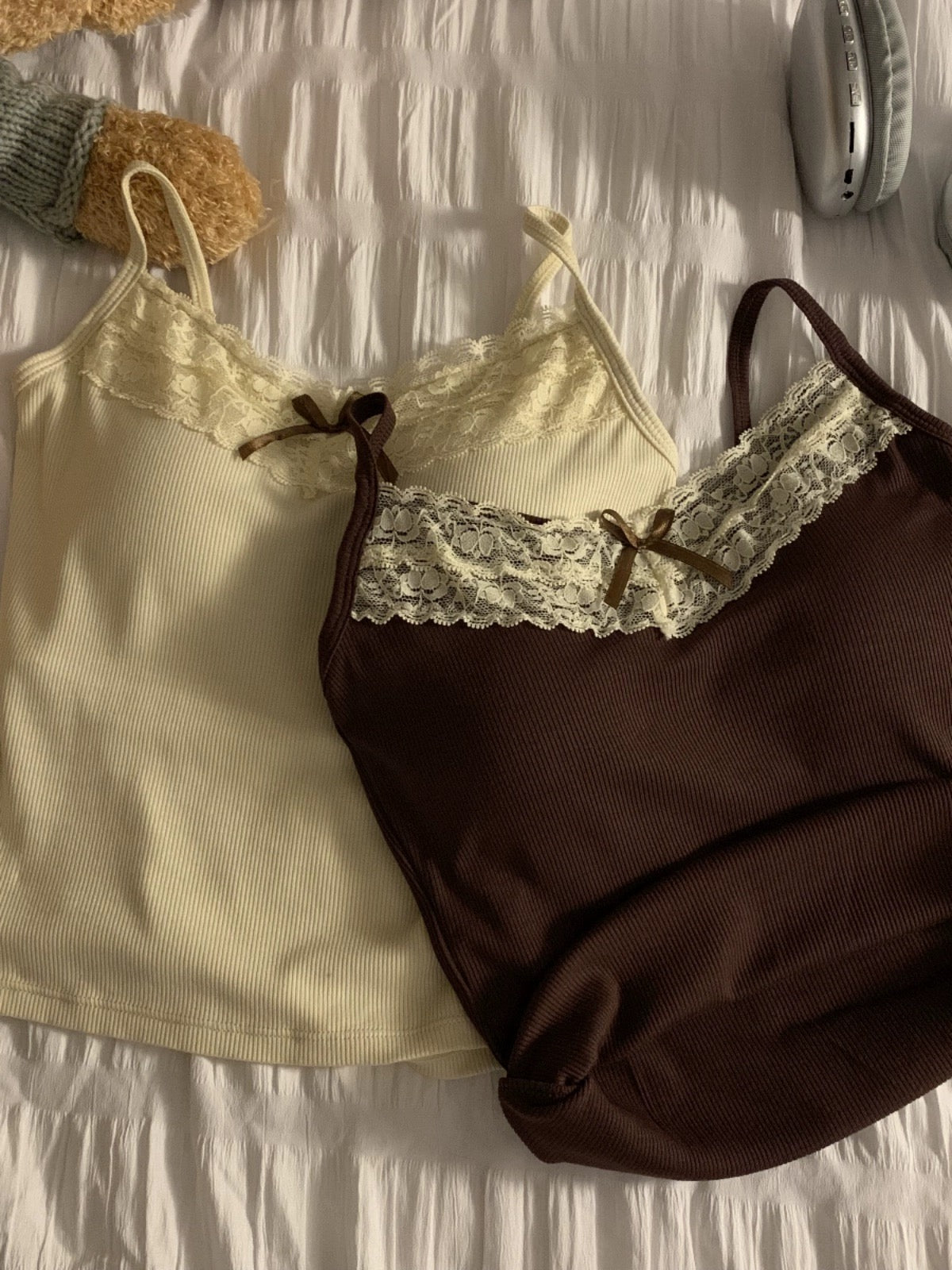 kumikumi pure lust style lace stitching bow camisole women's early spring short slim fit top with breast pads