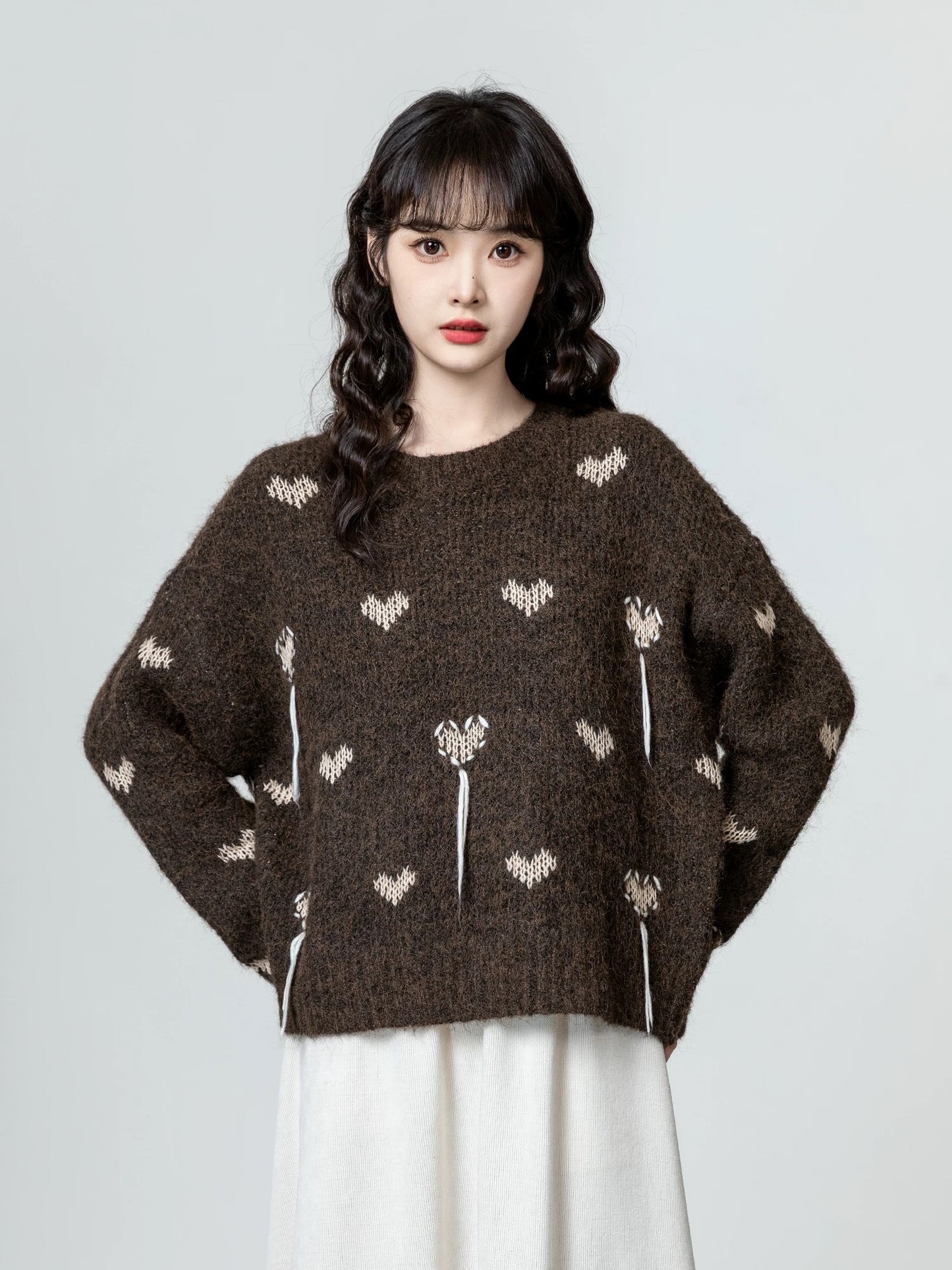 Retro brown round neck sweater for women 2024 autumn and winter new style loose lazy style soft waxy thickened sweater top trendy