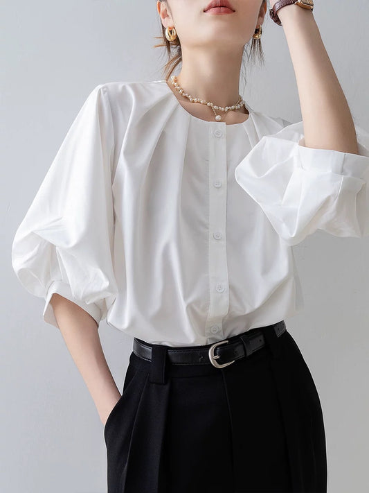 French retro puff sleeve white shirt for women 2025 new summer loose round neck top design niche shirt