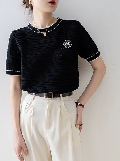 Tops for women in summer 2025 new hot style loose black design unique short-sleeved T-shirt