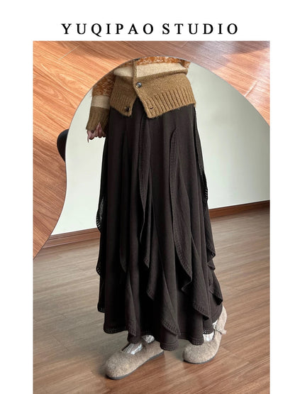 Plus-size women's brown irregular midi skirt, winter slimming A-line skirt with ruffles, long knitted skirt.