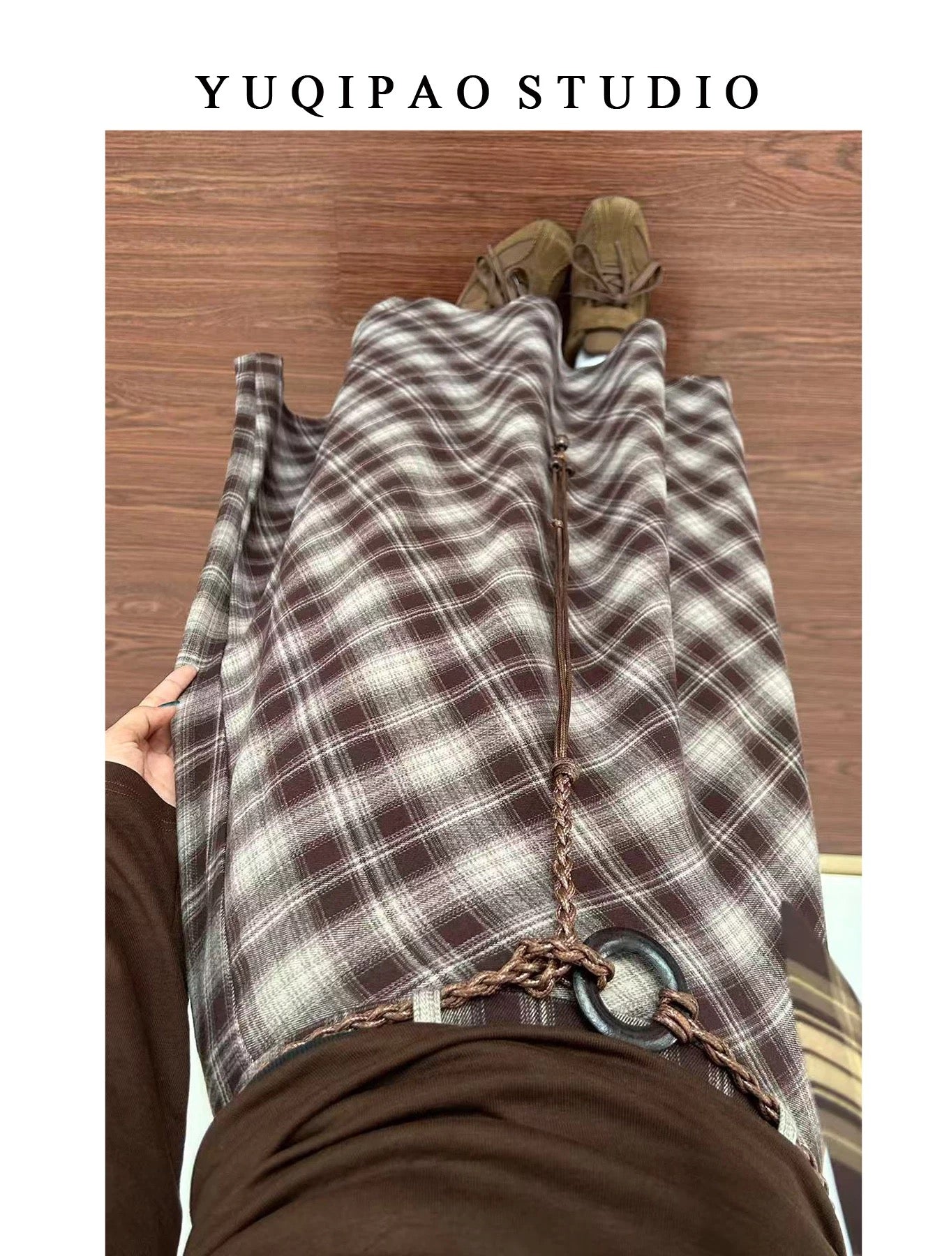 Plus-size women's retro plaid midi skirt, autumn and winter, brown plaid umbrella skirt, A-line, slightly chubby, irregular long skirt.