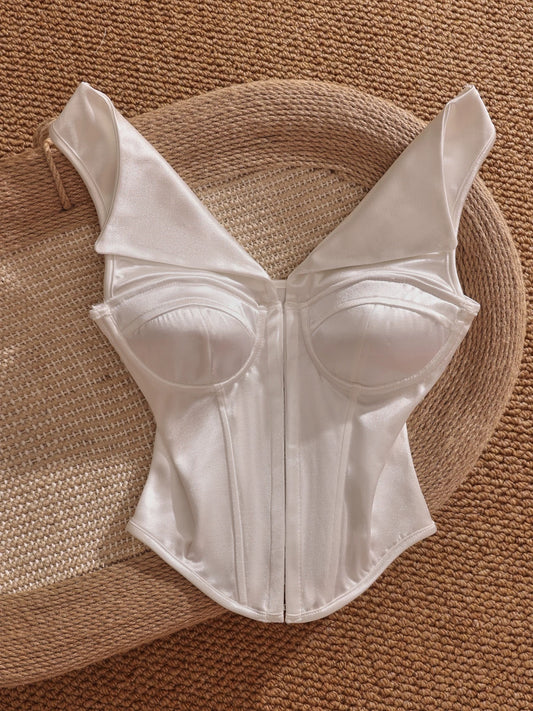 French-style pure and alluring new chic niche solid color slim fit camisole top, sexy and slimming, backless and versatile.