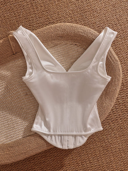 French-style pure and alluring new chic niche solid color slim fit camisole top, sexy and slimming, backless and versatile.