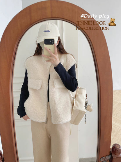 Xiaoqiao same style sheep shearling 2025 winter new thick grain fur one-piece shoulder zipper vest vest female B119