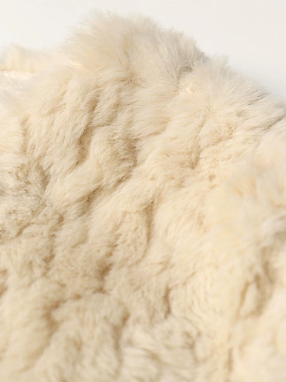 YOYO CLUB plus size women's high-end small fragrance jacket winter fat mm French temperament plush top