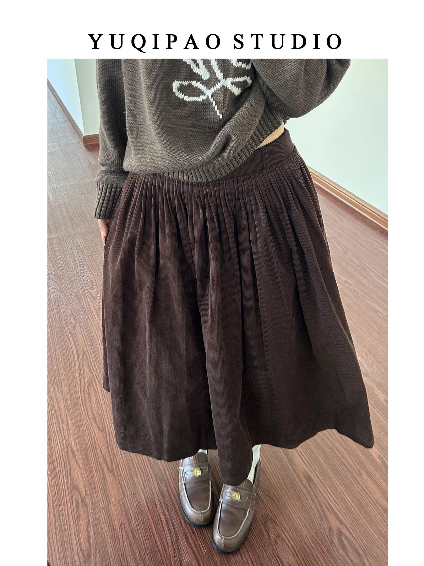 Plus-size corduroy retro brown midi skirt, elastic waist, A-line, slightly chubby, mid-length umbrella skirt, perfect for autumn and winter.