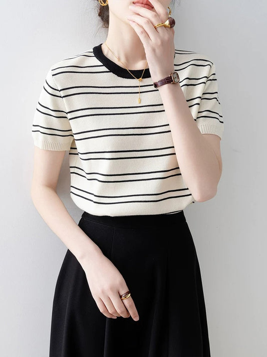 2025 summer new apricot loose round neck striped sweater female small fragrance style design niche short-sleeved top