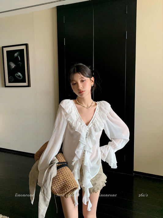 LINONEONE's Sheer Kiss Chiffon Sunscreen Shirt with French Heiress Feel: Ruffled Ribbons and Sun Protection for Spring/Summer