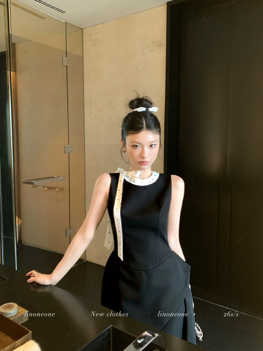 LINONEONE Miss Hepburn Original French Tulip Bud Cut Sleeveless Little Black Dress