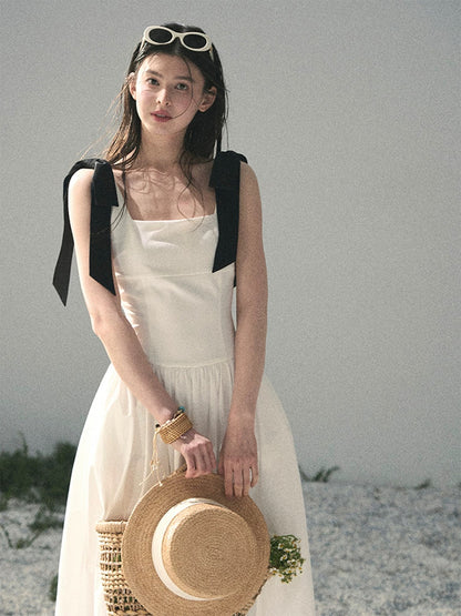 AOMALM's "Disturbed Spring Night" French-style mature woman's dress, a stunning early summer suspender dress.