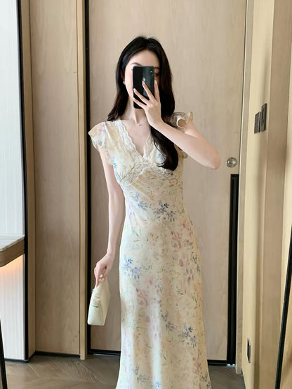 FT GUOGE Women's French-Style Lace-Panel Dress – 2026 New Summer Collection: Elegant, Soft, and Featuring Flutter Sleeves