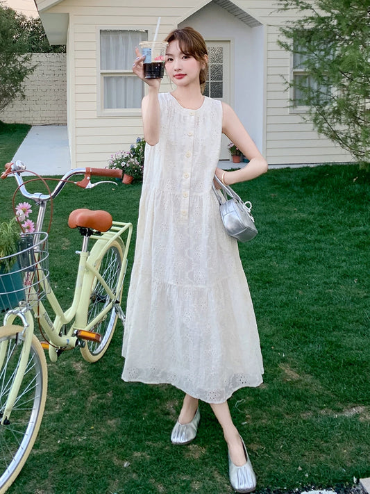 Off-white hollow jacquard sleeveless vest dress for women summer new style seaside vacation slim French temperament long skirt
