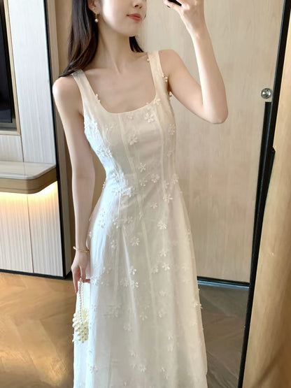 FT GUOGE Women's White Dress – 2026 New Summer Collection: French-Style Sleeveless Dress with Sophisticated 3D Embroidery