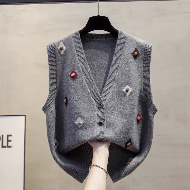 Cardigan V-neck knitted vest vest women 2025 autumn and winter new loose outer wear vest layered sweater waistcoat trend