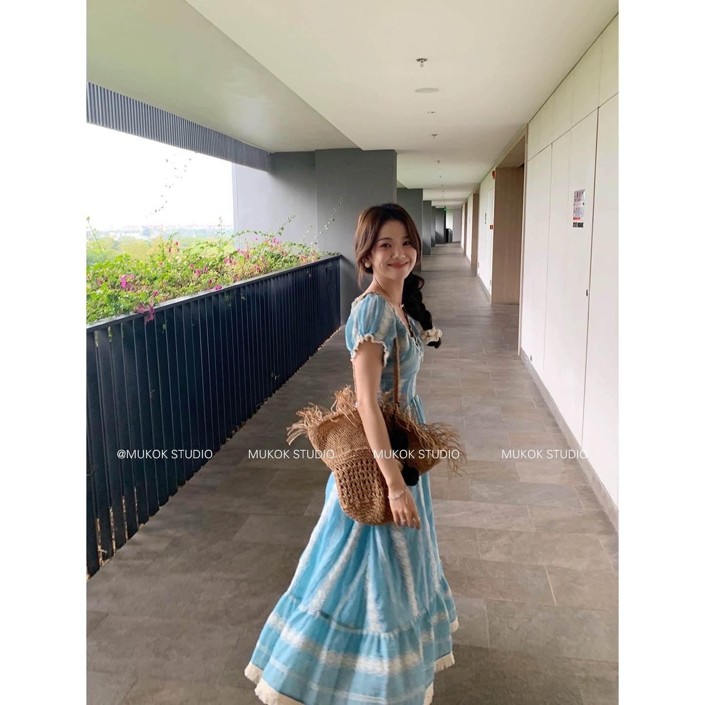 MUKOK Gypsy Girl~Retro Embroidered V-neck Puff Short Sleeve Dress Female Mori Style Slim Mid-length Skirt