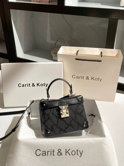 Carit Koty niche design snakeskin box bag for women, 2025 Fall/Winter new style, high-end handbag/crossbody bag.