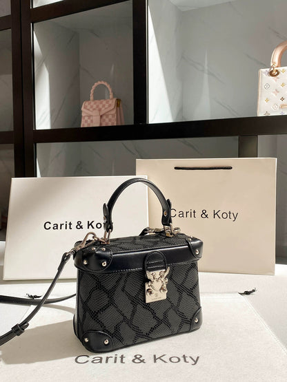 Carit Koty niche design snakeskin box bag for women, 2025 Fall/Winter new style, high-end handbag/crossbody bag.