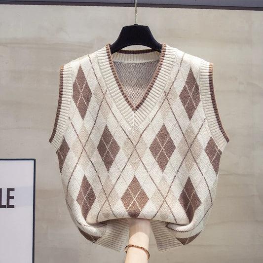 College style diamond-shaped v-neck knitted vest vest for women 2025 autumn and winter new loose outer wear vest sweater waistcoat