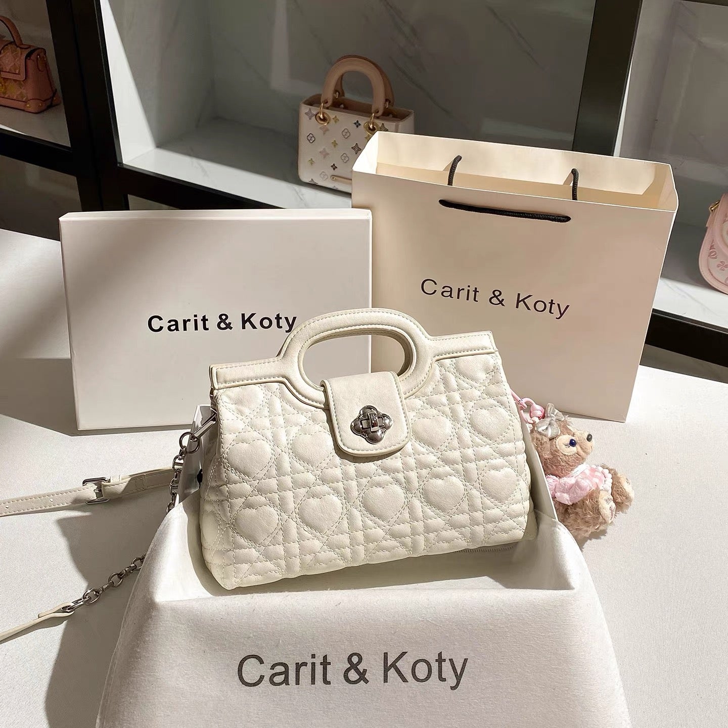 Carit Koty French-style niche quilted handbag for women, 2025 Fall/Winter new style, high-end chain crossbody bag.