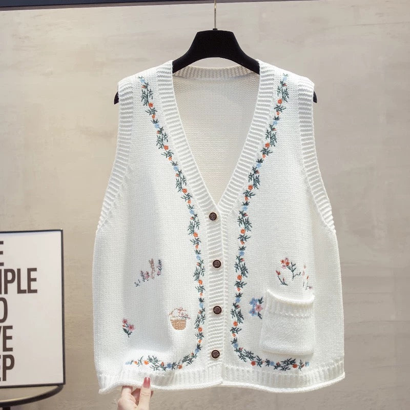 Embroidered cardigan v-neck knitted vest vest women 2025 autumn and winter new loose outer wear vest sweater waistcoat trend