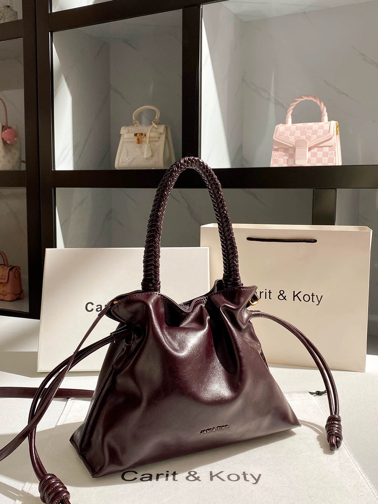 Carit Koty Niche Pleated Drawstring Cloud Bag for Women, 2025 Autumn/Winter New Arrival, High-End Woven Tote Bag