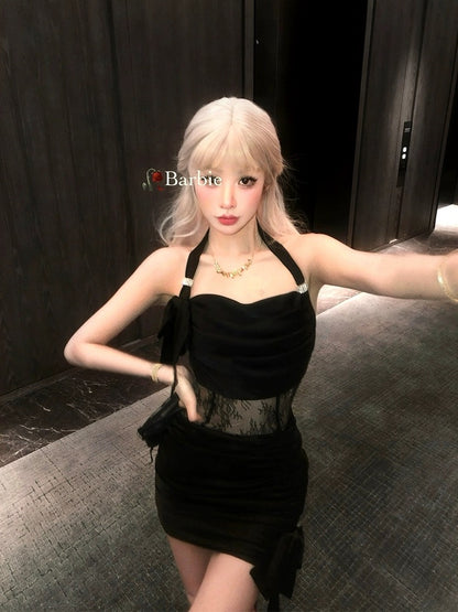 Auntie Barbie's new French dress for women with spliced lace, pure lust, waist-cinching halter neck, hollow butt-covering skirt